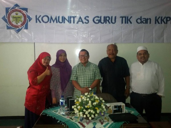 Komunitas guru TIK dan KKPI