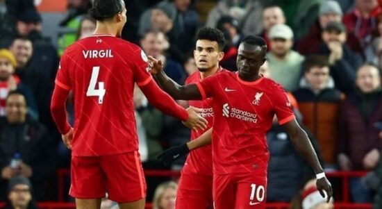 Selebrasi Sadio Mane pencetak gol kemenangan Liverpool atas West Ham United di Anfield (Foto AFP/Clive Brunskill